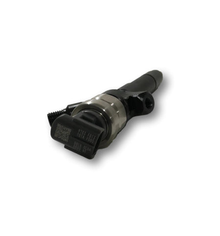 1465A257 (095000-9560) Mitsubishi New Common Rail Injector Triton / Challenger 4D56 4Wd Injectors